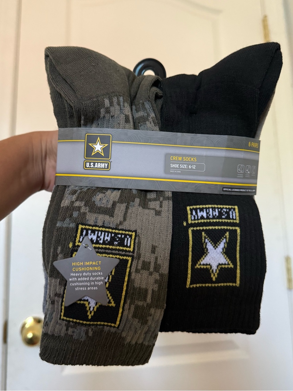 U.S. Army Crew Socks - Black & Olive Digital Camo (6 Pack) shoe size 6-12